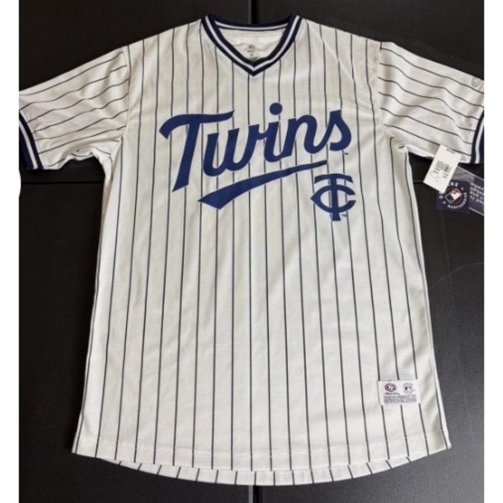 True Fan Minnesota Twins Jersey White Large New With Tags